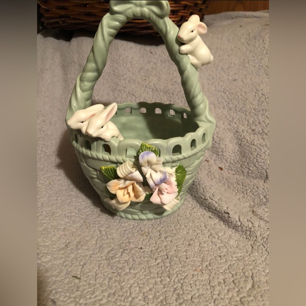 Pastel Green Basket with Floral and Rabbit Accents
